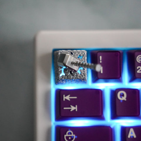 Thor Mjölnir Artisan Keycap